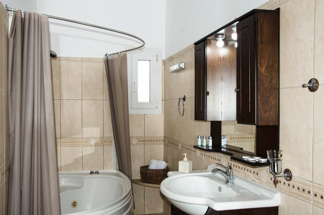 Villa Eros Vatos Bagian luar foto